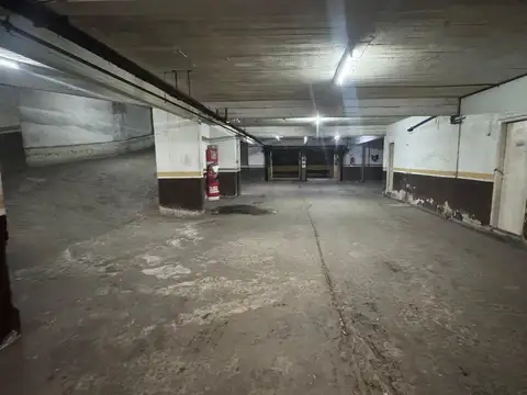 VENTA COCHERA FIJA – ZONA CENTRO