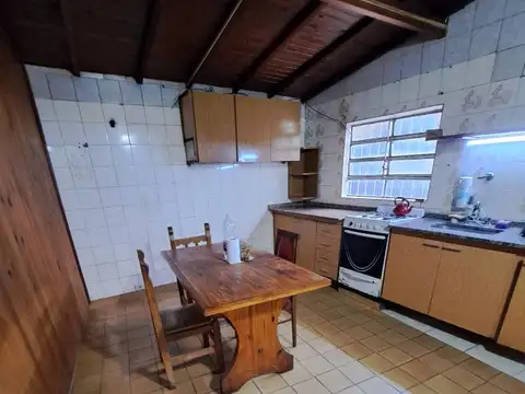 Casa en Alquiler en Quilmes, $ 750.000