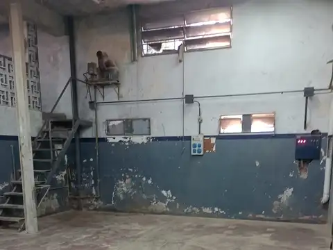 Galpon en Alquiler en Villa Maipu, $ 1.900.000