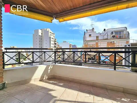 Camacuá y Alberdi - Dpto 3 Amb en Piso Alto con Vistas Abiertas - Balcón - Cochera - Super Luminoso!