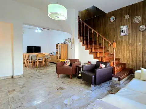 Depto Tipo Casa en Venta de 3 dormitorios