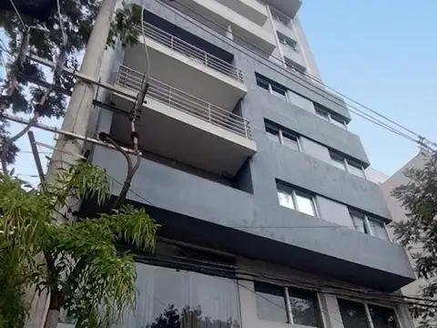 Departamento un dormitorio sobre Calle San Luis