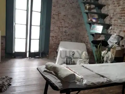 SARGENTO CABRAL 1900, Piso 0