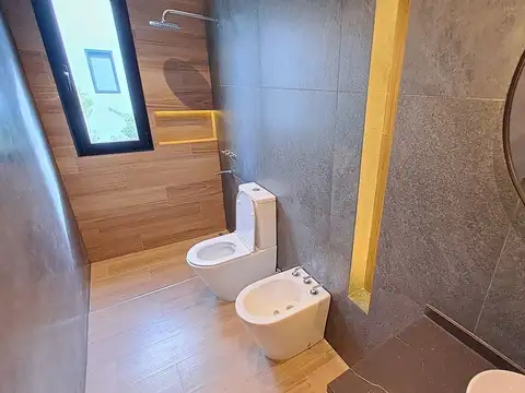 Casa en Alquiler al Noreste