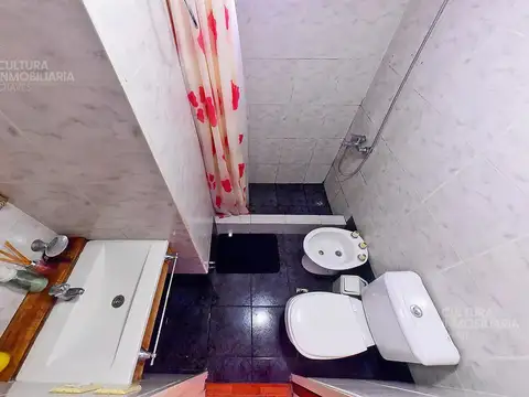 Depto Tipo Casa 4 ambientes con 2 baños