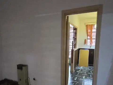 Casa en Venta en Adrogue, USD 200.000