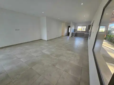 Casa  en Alquiler en Santo Tomas, Derqui, Pilar