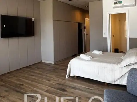 Departamento en venta en Güemes con cochera