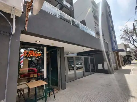 Venta de Cochera en Centro de Coronado