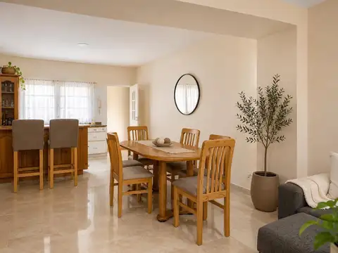 Depto Tipo Casa en Venta de 4 ambientes
