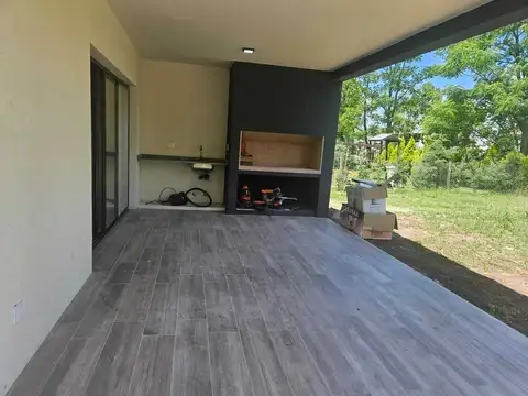 Casa 4 ambientes con 3 baños