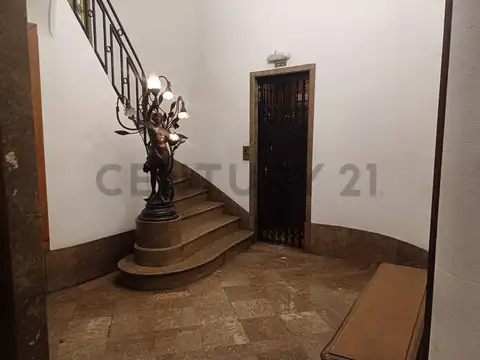VENTA SEMI PISO 4 AMBIENTES RETIRO CABA