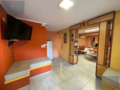 Casa en PH a metros de Oroño