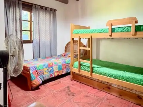 Casa 3 ambientes con 1 baño