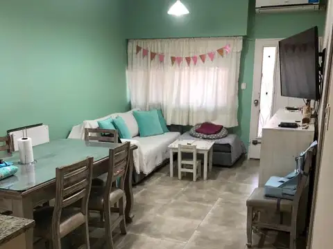 Depto Tipo Casa en Venta de 2 dormitorios