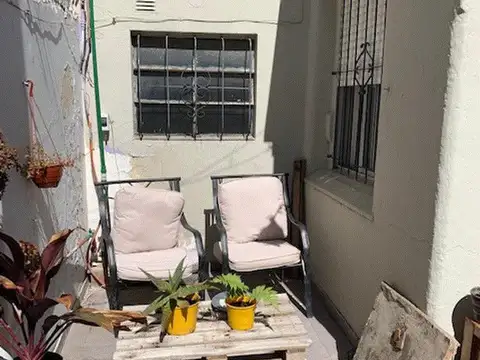 Depto Tipo Casa en Venta de 3 ambientes