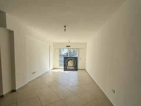 Departamento en Alquiler en Villa del Parque, $ 450.000
