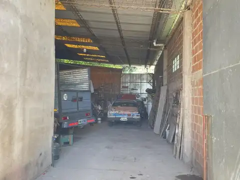 Casa en Venta en Los Hornos, USD 118.000