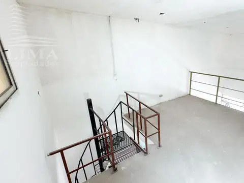 Local  Santa Fe 1245