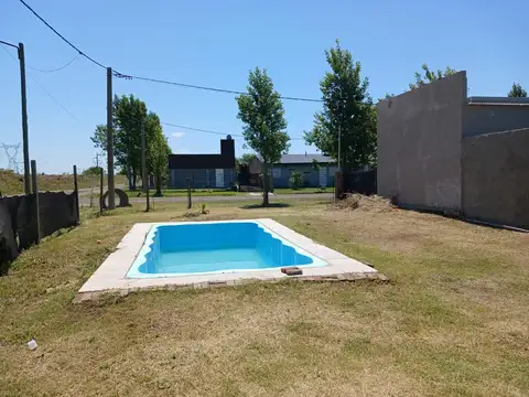 VENTA- CASA TIERRA DE SUEÑOS 3- ROLDAN