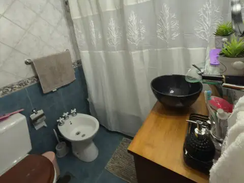 Depto Tipo Casa 2 ambientes con 1 baño