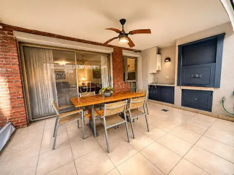 Departamento 4 ambientes con 2 baños