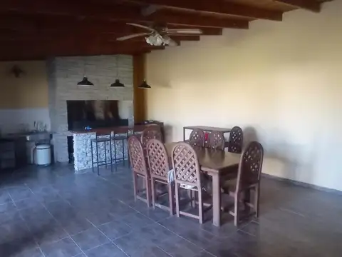 Casa en venta - 1 Dormitorio 2 Baños - Sicardi