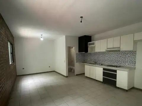 Departamento en Alquiler de Monoambiente