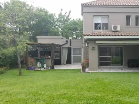 alquiler temporal casa 3 dormitorios con pileta, en barrio laguna del sol