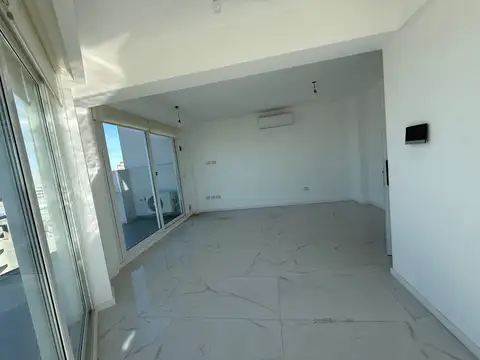 ACASSUSO 5200, Piso 7