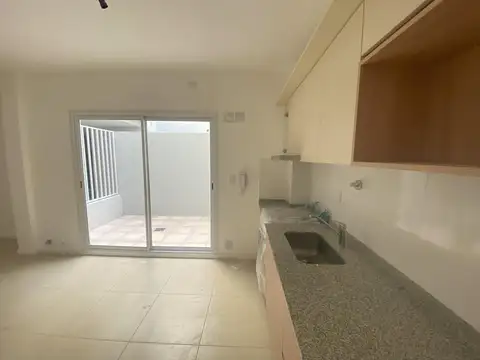 Depto Tipo Casa en Venta en Villa Santa Rita, USD 130.000