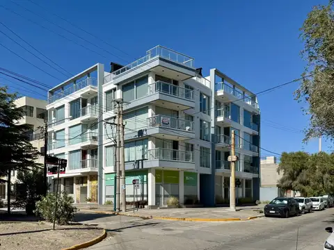 Departamento de 2 dormitorios - Salta y Ayacucho