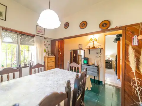 Casa en Venta con 1 cochera