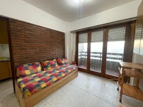 Avenida Costanera 3300, Piso 6