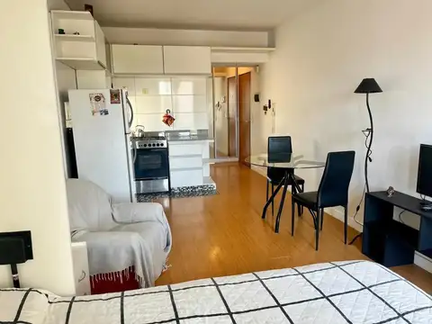 Departamento en Alquiler Temporal en Chacarita, USD 650