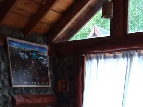 Casa de 2 dormitorios en venta - Lago Puelo