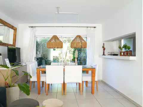 Casa en Venta en Rossen, USD 290.000