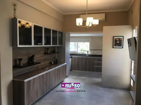 Casa en Venta en Villa Luzuriaga, USD 290.000