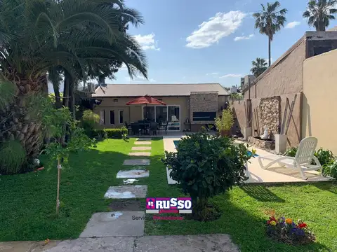 Venta Casa 3 Ambientes Villa Luzuriaga