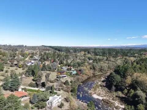 Casa con alma propia · Capilla Vieja, Los Reartes · Río, sierras y conectividad plena.