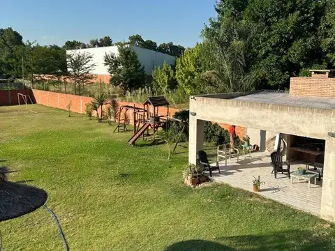 Casa en Venta en Zárate, USD 178.000
