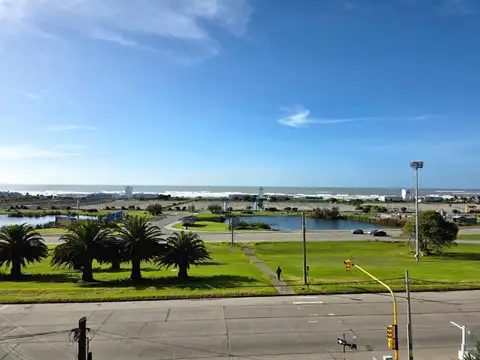 Venta Departamento 5 Ambientes con Vista al Mar en Punta Mogotes, Mar del Plata
