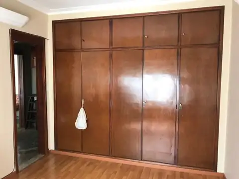 Excelente PH de 4 ambientes en Ramos Mejía Sur
