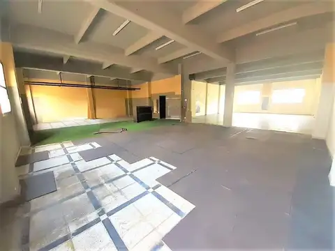 Local en Alquiler 38 años