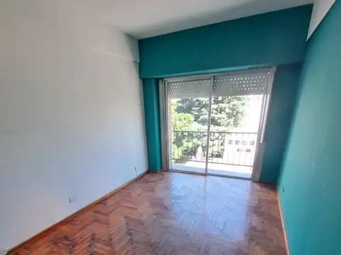 9 De Julio 100, Piso 4°