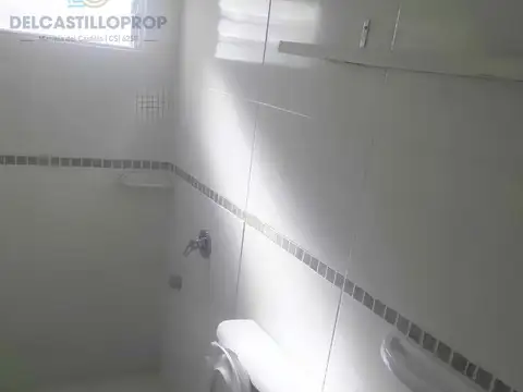 Depto Tipo Casa 4 ambientes con 4 baños