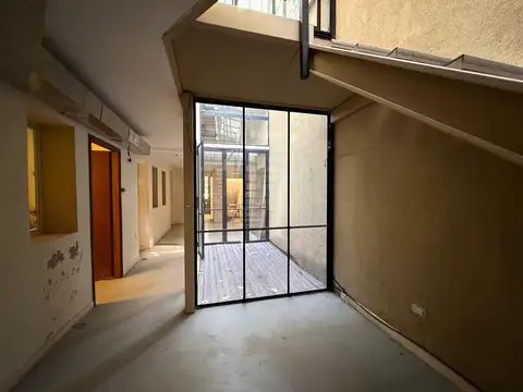 Depto Tipo Casa en Venta de 8 ambientes