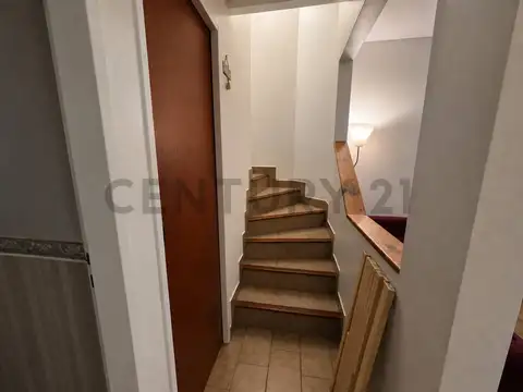 Depto Tipo Casa en Venta 4 años