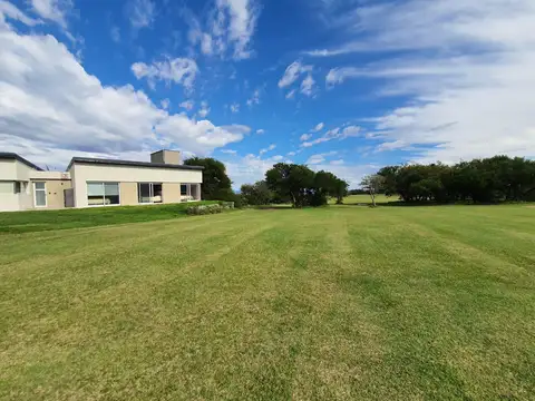 Casa en Venta al Oeste