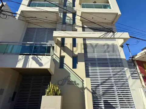 Departamento  a la Venta 1 dormitorio - Zona Jerarquicos, Santa Fe